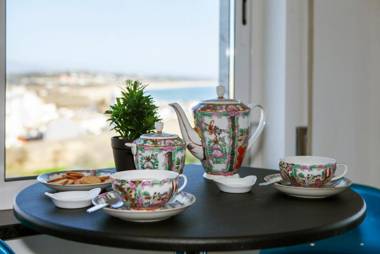 B17 - The Stunning Seaview Apartment