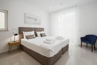 Brand new stylish holiday apartment in Lagos