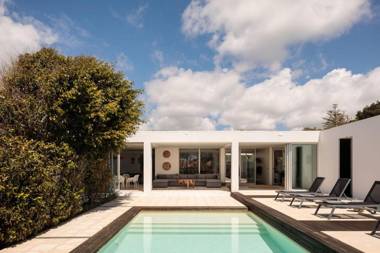 La Maison by White Exclusive Suites & Villas