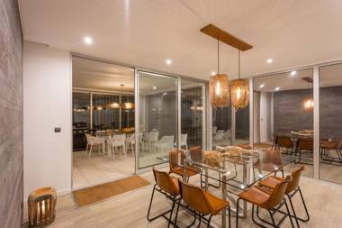 La Maison by White Exclusive Suites & Villas