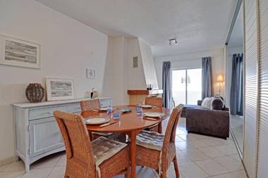 Albufeira Delight with Pool by Homing