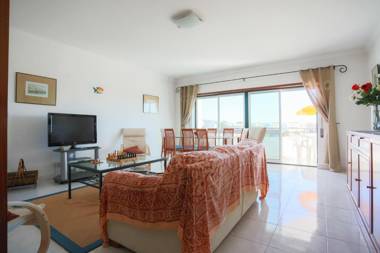 Sotto Mayor Residence