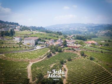 Paco de Pombeiro - Turismo de Habitacao