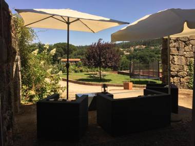 Paco de Pombeiro - Turismo de Habitacao