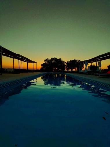 Glamping Skies - Adults Only