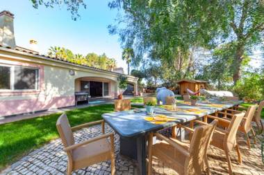 Quinta dos Vales Wine Estate