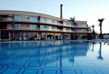 One bedroom appartement with sea view private pool and enclosed garden at Estombar 2 km away from the beach