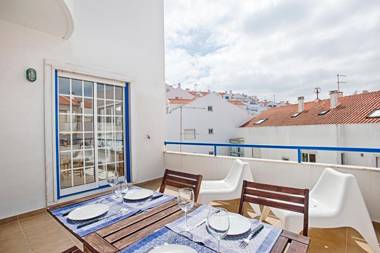BmyGuest - Ericeira Terrace Apartment