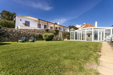 VIlla São Lourenço by AcasaDasCasas