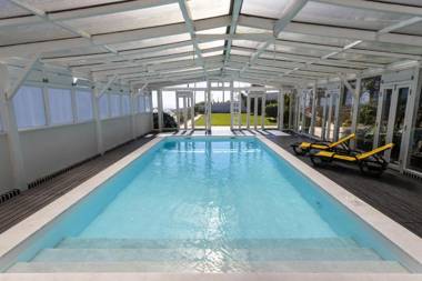 VIlla São Lourenço by AcasaDasCasas