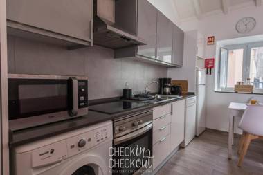 CheckinCheckout - Colares Cozy House