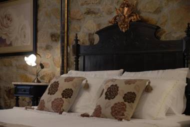 Casa do Meio do Povo - Turismo de Habitação