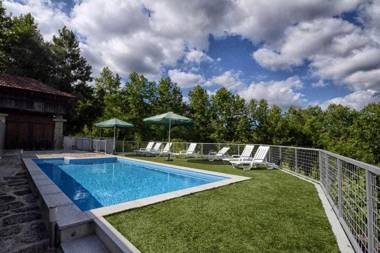 Casa de Barreiros Camélias de Basto