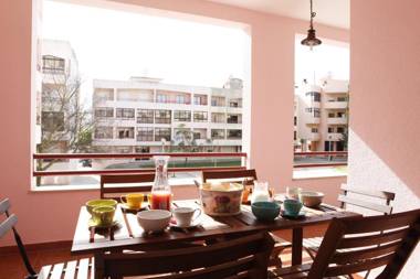 Cascais Guia’s Gorgeous & Spacious Apartment