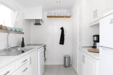 Cascais Downtown Apartment with Sea View