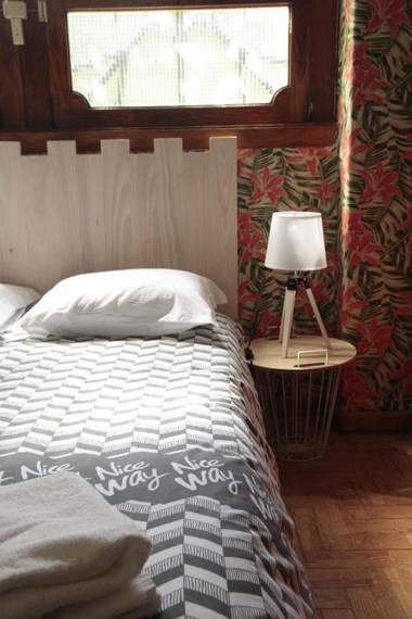 Nice Way Cascais Hostel & Surf Camp