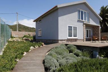 Mira Guincho house with sea view and garden Cascais