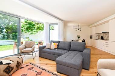 Mama Coco Cascais Apartments