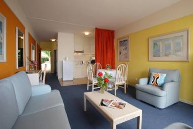 Canico Bay Apartments