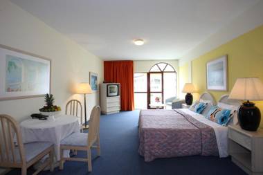 Canico Bay Apartments