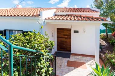 Villa Aquarela by OurMadeira