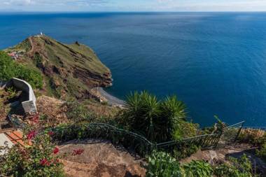Villa Aquarela by OurMadeira
