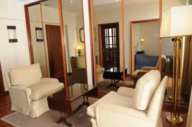 An uninterrupted 180º overlooking the Atlantic Ocean.