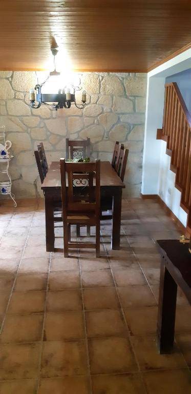 3 bedrooms villa with private pool enclosed garden and wifi at Caminha