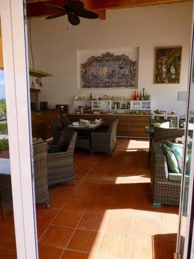 Vida-Vi Country House and B&B