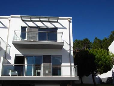 Comfortable holiday home within walking distance of the bay of São Martinho