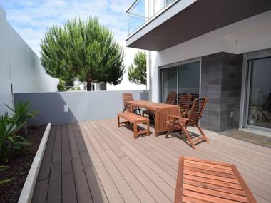 Comfortable holiday home within walking distance of the bay of São Martinho