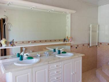 Pet Friendly Barbecue Mesa de jogos by MyStay