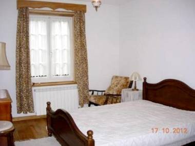 4 bedrooms villa with private pool jacuzzi and enclosed garden at Pedraca