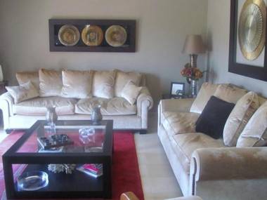 Stunning 3 bed villa with pool- Golf Beach