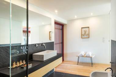 Quintãs Farm Houses