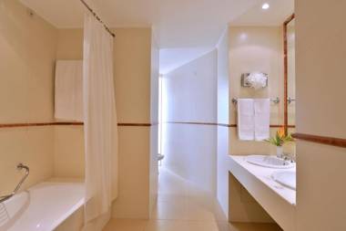 Pestana Delfim Beach & Golf Hotel