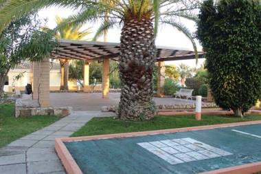 Great Flat Beach and Pool