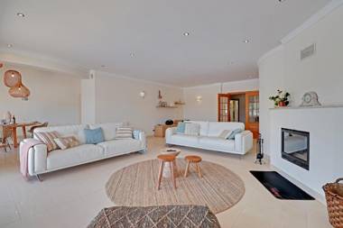 Casa do Pomar by Portucasa