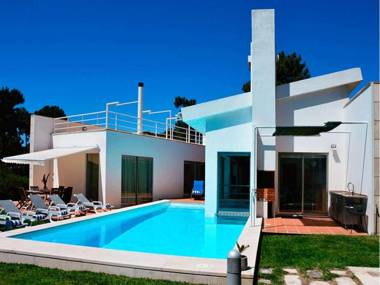 Deluxe Aroeira Villa Villa Aro Tojo Uno 5 Bedrooms Private Pool Perfect for Families