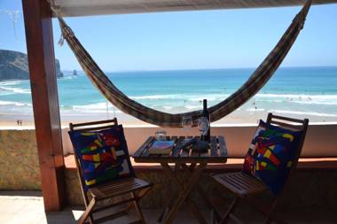 2 bedrooms house at Aljezur 100 m away from the beach with sea view furnished balcony and wifi