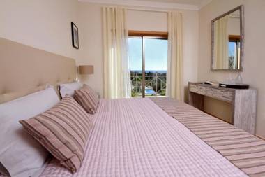 Pinheiros da Balaia Villas