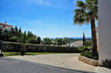 Encosta da Orada by OCvillas