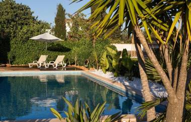 Villa Gardenia - sea view wifi games room