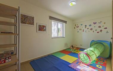 Villa Gardenia - sea view wifi games room