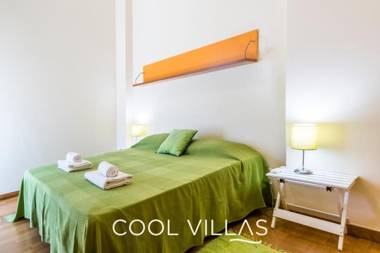 Villa AcquaMarina - 5 bedroom water front villa