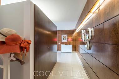 Ocean's Nest - walking distance to beach