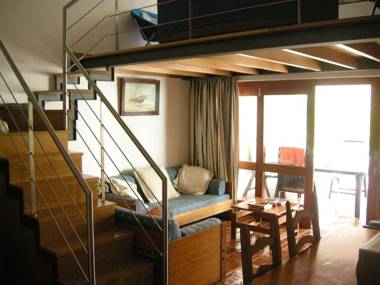 2 bedrooms house at Albufeira 400 m away from the beach with furnished garden