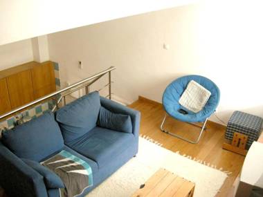 2 bedrooms house at Albufeira 400 m away from the beach with furnished garden