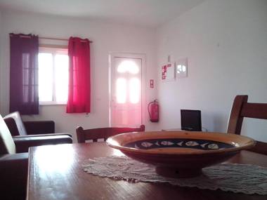 Albufeira 2 bedroom apartment 5 min. from Falesia beach and close to center! H