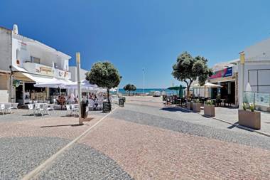 Albufeira Beach by Homing